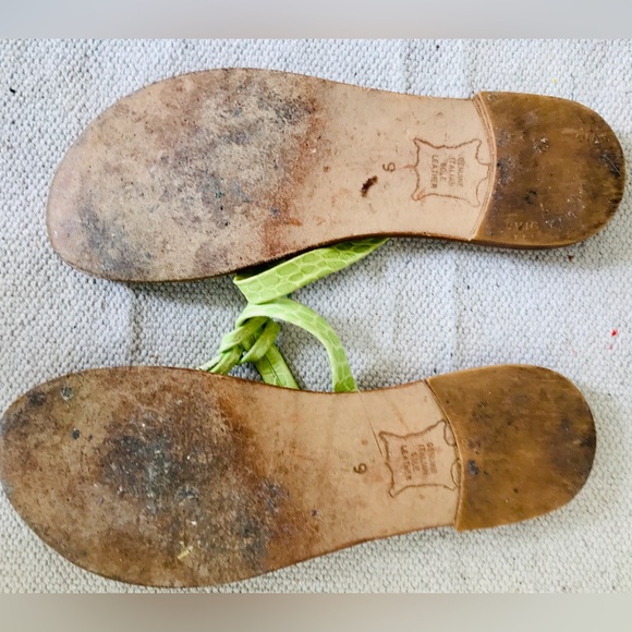 ELIZA B. Vintage Leather Flip Flops, 8.5-9 - Picture 5 of 9